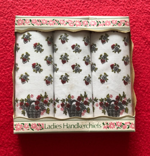 Vintage ladies handkerchiefs - ladies,