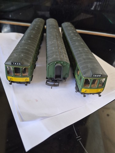 Lima loco trains - x, one