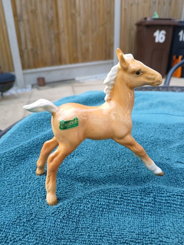 Beswick palomino large foal - large,