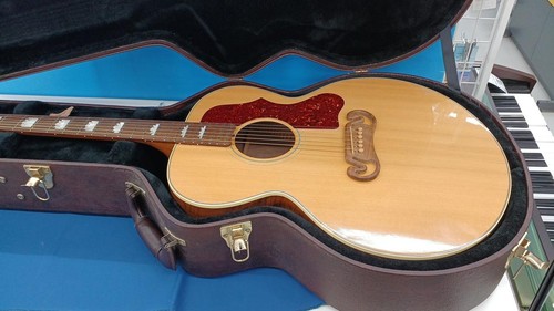 Gibson 200 studio electric - sj-200,
