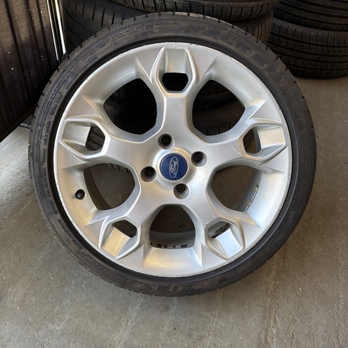 Ford fiesta alloy - x,