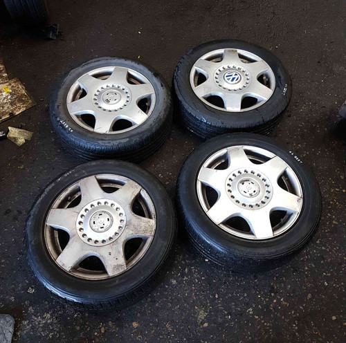 Volkswagen beetle - 16",