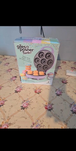Mini doughnut maker - maker, easy