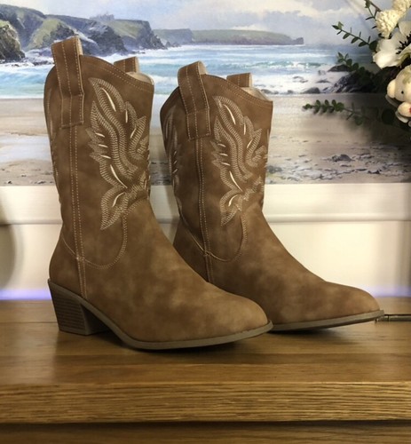 Women cowboy boots size - women’s,