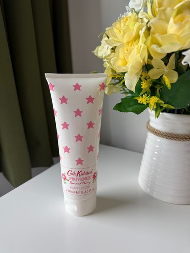 Cath kidston star - kidston, print