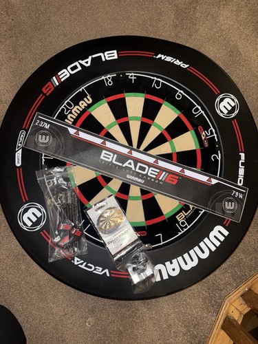 Winmau dart board with - winmau,