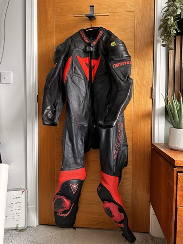 Dainese pro tech one - one, piece