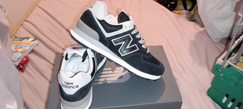 New balance 574 size - new, 4