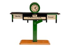 AC4133 Vintage 0/1 Gauge Continental Train Direction Indicator / Stand