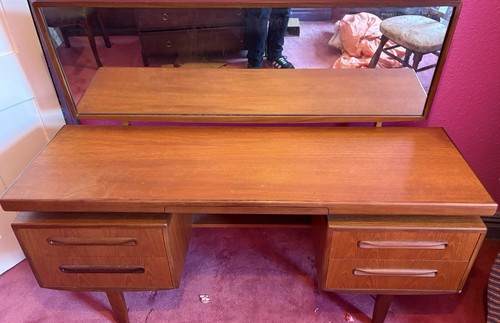 Midcentury plan fresco - g,