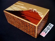 5 Sun 10 Step Japanese Puzzle Box Genuine UK stock Red Fuji Hokusai Secret Box