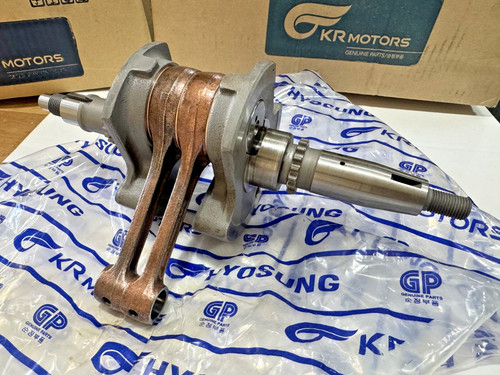 New genuine hyosung gt250r - new,