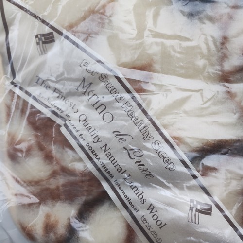 100 lambs wool blanket - wool, double