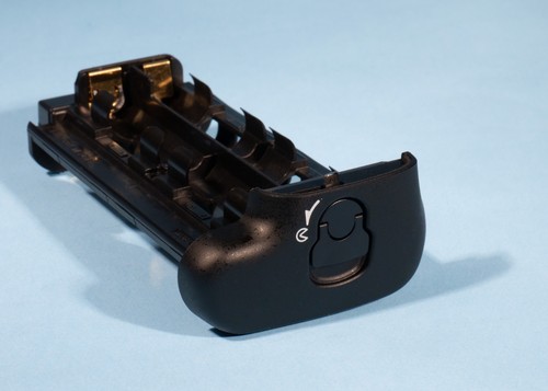 Nikon d12 battery holder - nikon, ms-d12