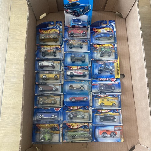 Hot wheels bundle - hot, job