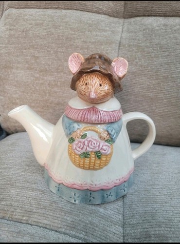 Vintage leonardo miss mouse - vintage,