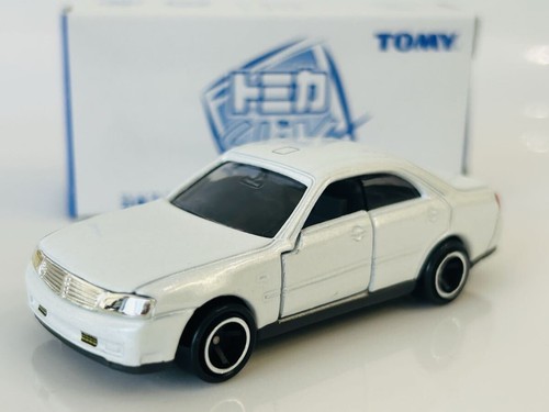 Tomica kuji nissan cedric - tomica,