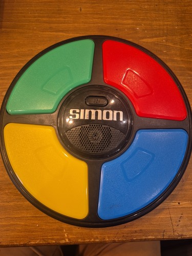 Hasbro simon electronic memory - hasbro,