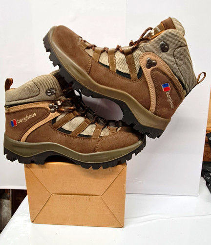 Berghaus brown suede - berghaus, explorer