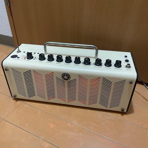 Yamaha thr10 guitar amp junk - yamaha,