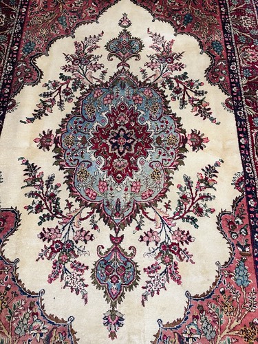 Signed persian masterpiece - signed,