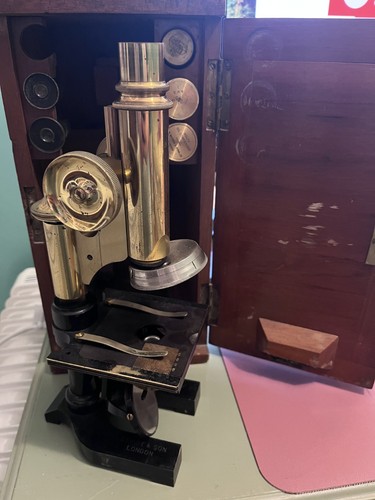 Collectors cased swift - &, son