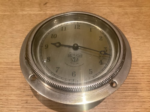Smiths mechanical eight day - eight,