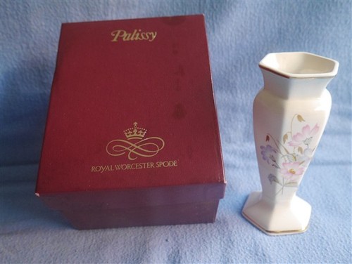 Palissy royal worcester bud - palissy,