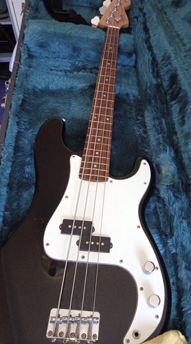 1996 fender squier bass - squier, cn6