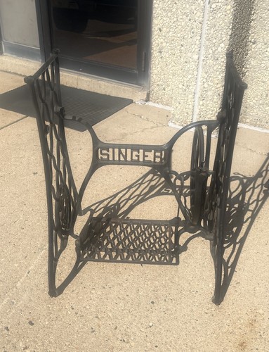 Antique singer sewing - sewing, machine