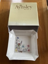 Boxed Aynsley Wild TUDOR