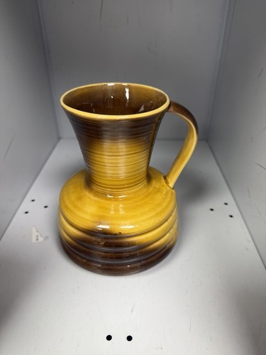 Sylvac mid century vase - mid, model