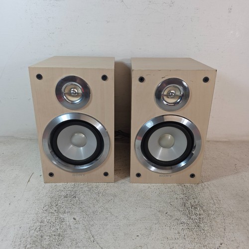 Sony bookshelf stereo speakers - sony,