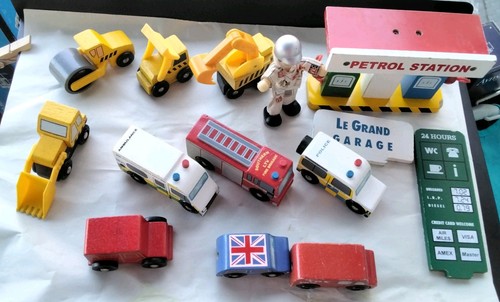 Toy wooden vehicles cars - le,