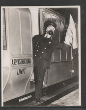 PHOTOGRAPH WW2 ARP Instructional Unit RAILWAY TRAIN / Guard with Gas Mask EUSTON