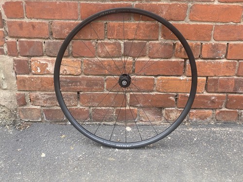 700c centrelock disc - 700c, road