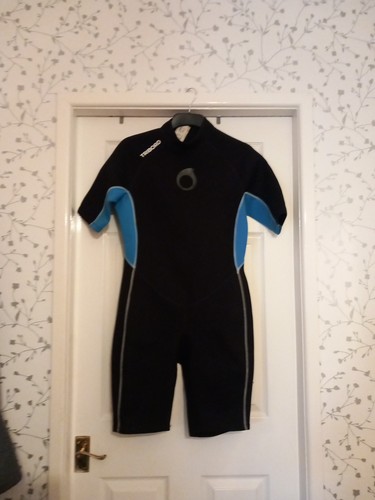 Knee length wetsuit by - length,