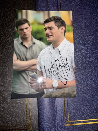 Matt lapinskas hand signed - lapinskas, bbc