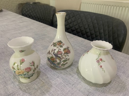 Lot small bone china - of,