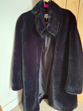 Hobbs - dark blue faux fur