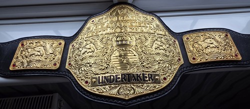 Wwe cast big gold - big,