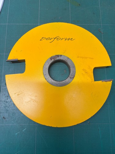 Perform grooving cutter for