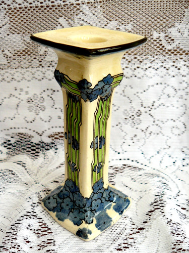 Antique royal doulton - royal,
