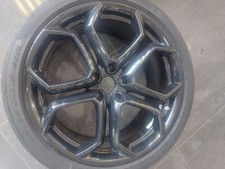 2 * LAMBORGHINI AVENTADOR 19"