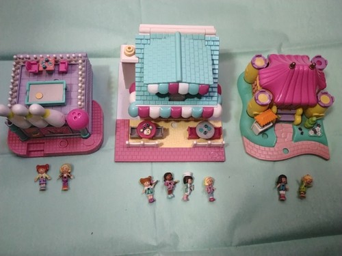 Polly pocket bouncy castle - polly,