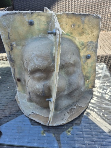 Latex and fiberglass - latex,