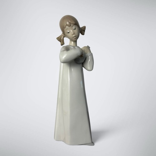 Lladro girl with guitar - girl,