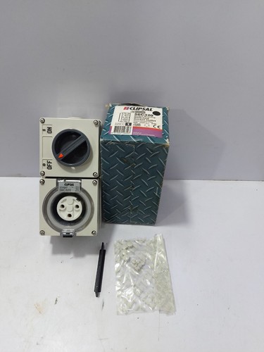 Clipsal 56c320 surface - clipsal,