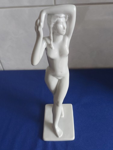 Wallendorf porcelain figurine