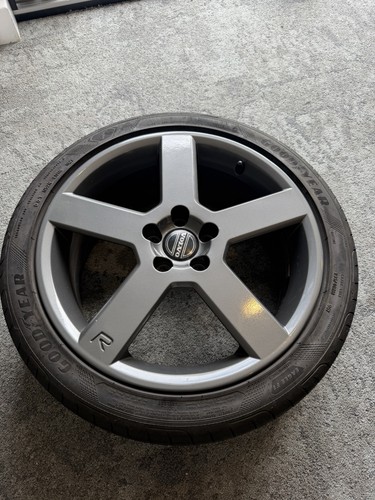 Volvo v70r genuine oem wheel - ,